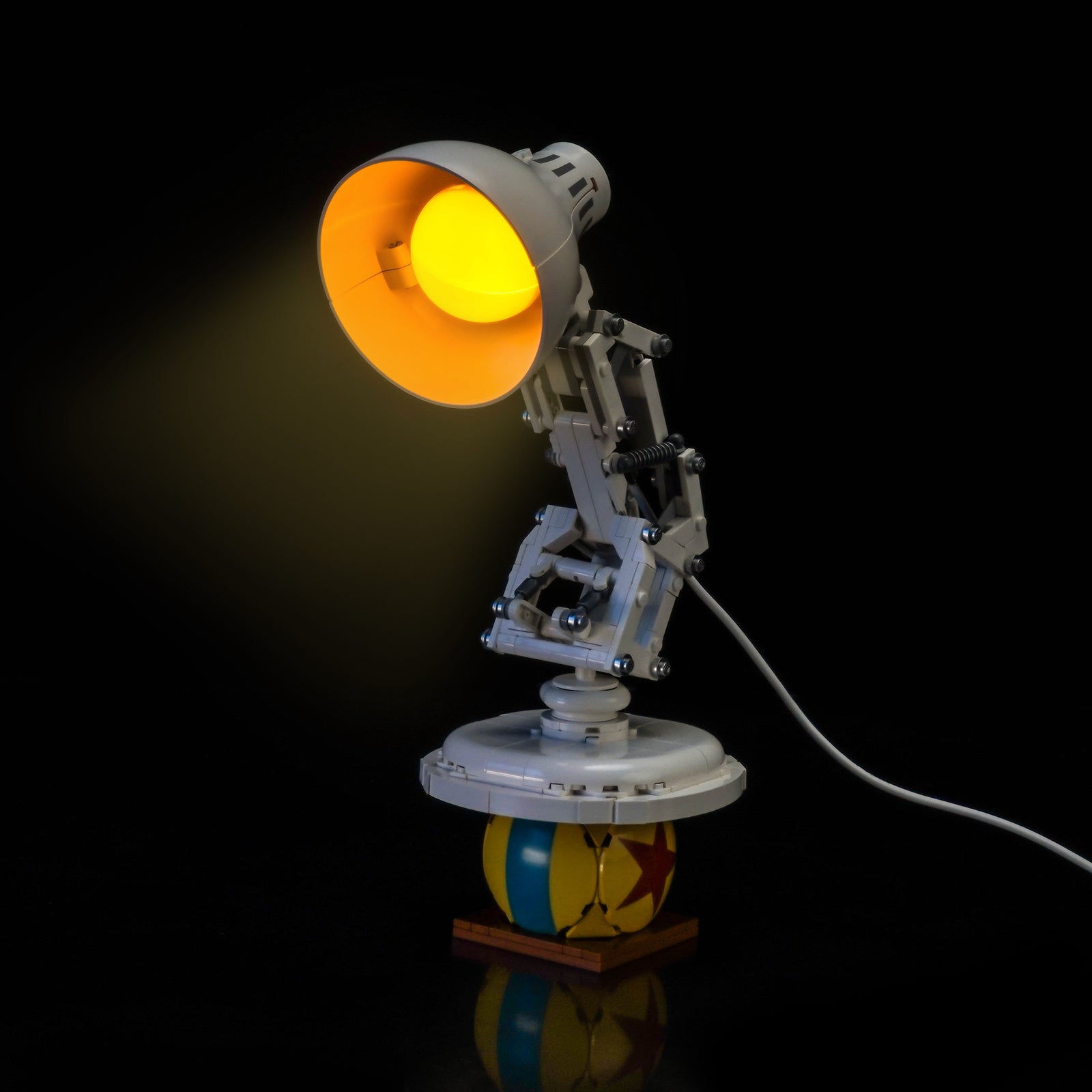 LED-beleuchtungsset für LEGO® Ideas Disney Pixar Luxo Jr. 21357 (Upgraded Switch Version)