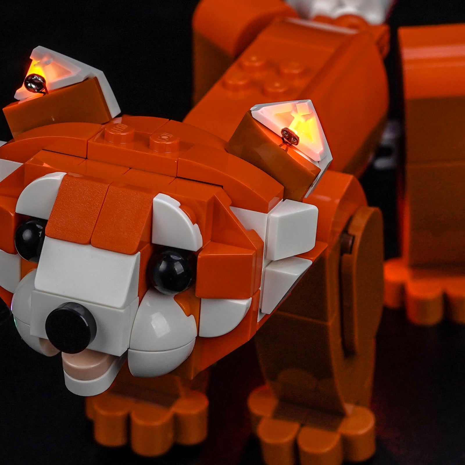 Bricklightlab LED-Beleuchtungsset für LEGO Creator 3-in-1 Süße Tiere: Roter Panda 31394