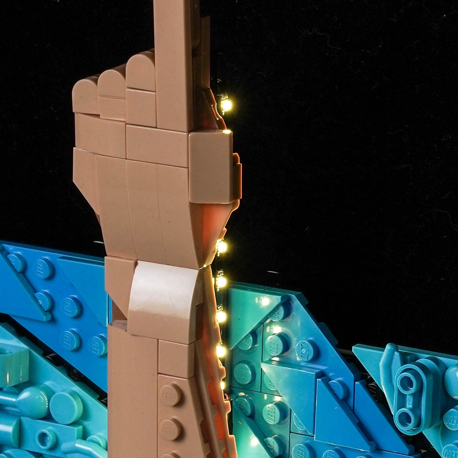 LED-Beleuchtungsset für LEGO®-kompatibles Lionel Messi „Celebration“ MOC 43018 (Elite Edition)
