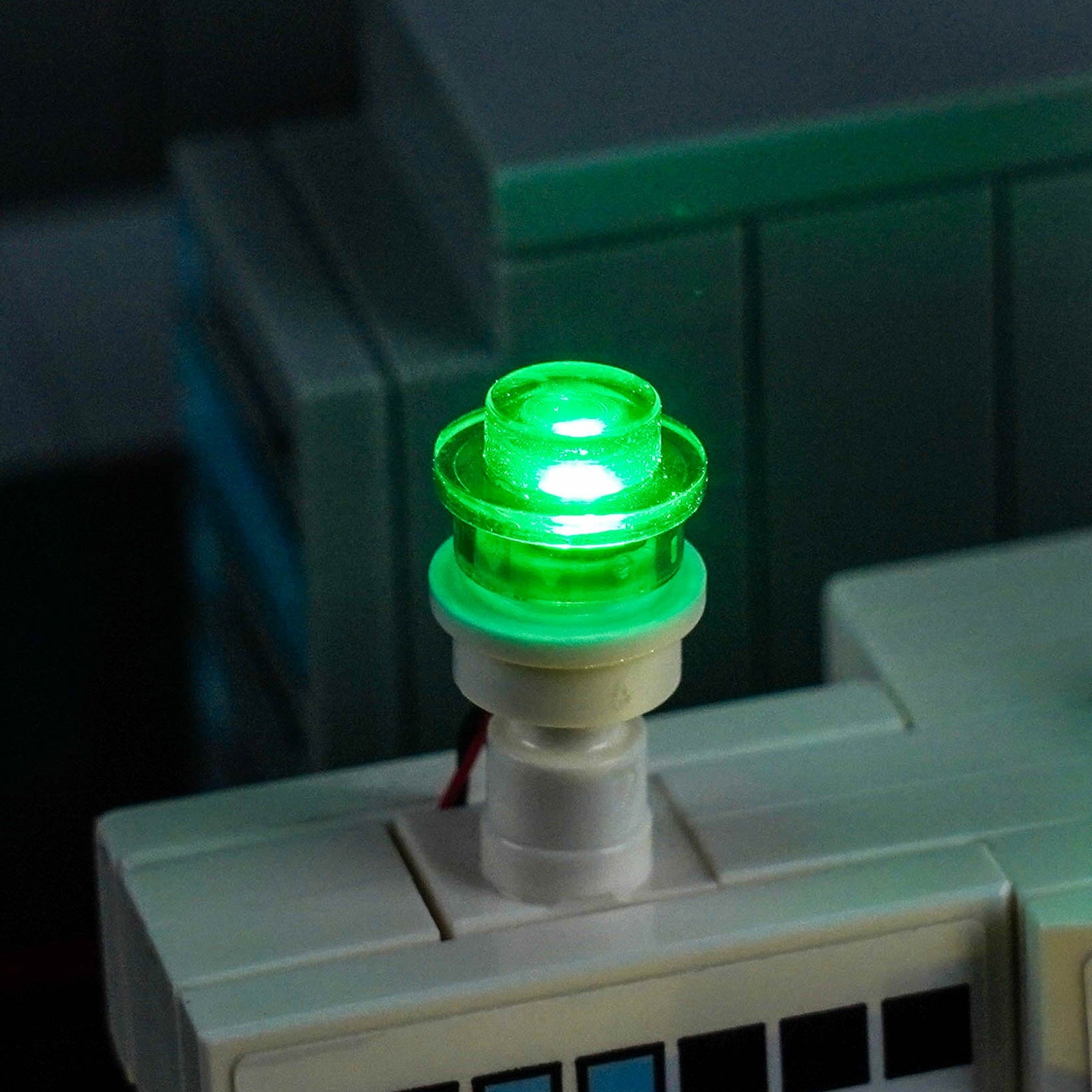 LED-belysningssæt til LEGO® Maersk Dual-Fuel Containerskib – 40955 fjernbetjeningsversion
