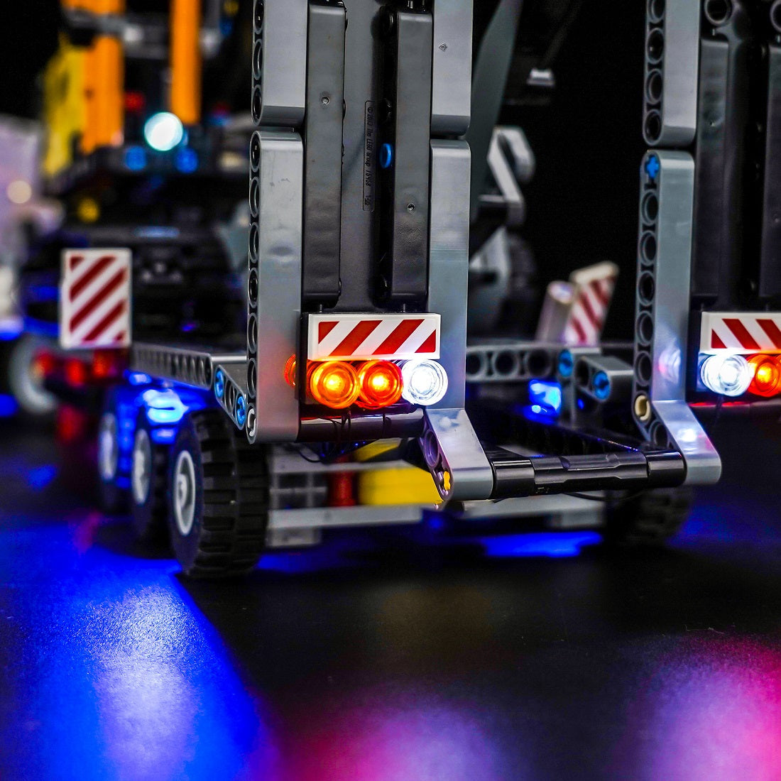 Juego de iluminación LED para camión Volvo FMX LEGO® Technic y excavadora eléctrica EC230 versión de control remoto 42175 